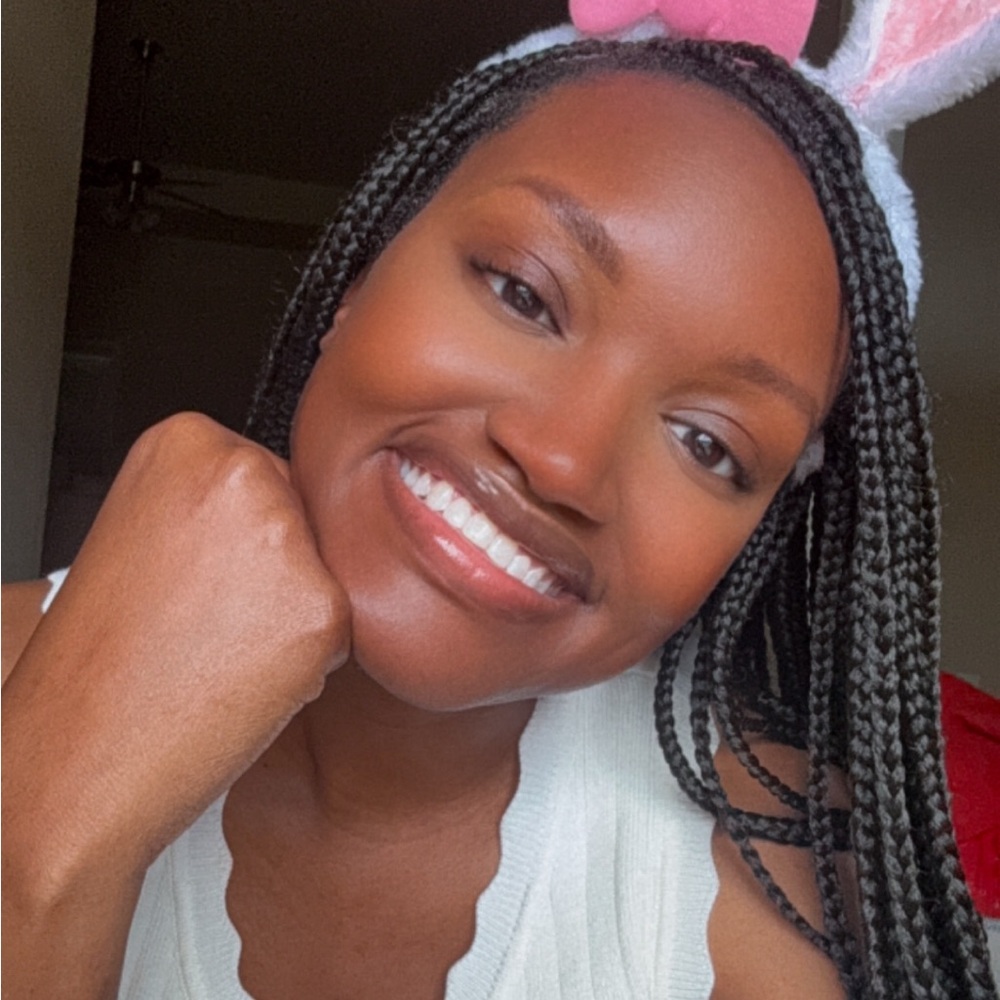 Meet your Posher, Lakeisha